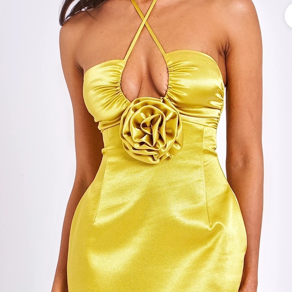 Like new - miss circle - Marcia Gold Satin Strappy Halter Neck Dress Like new - miss circle - Marcia Gold Satin Strappy Halter Neck Dress